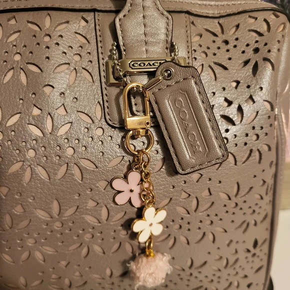 Coach Taylor Eyelet Leather Satchel Crossbody 27392 Putty - Picture 5 of 13